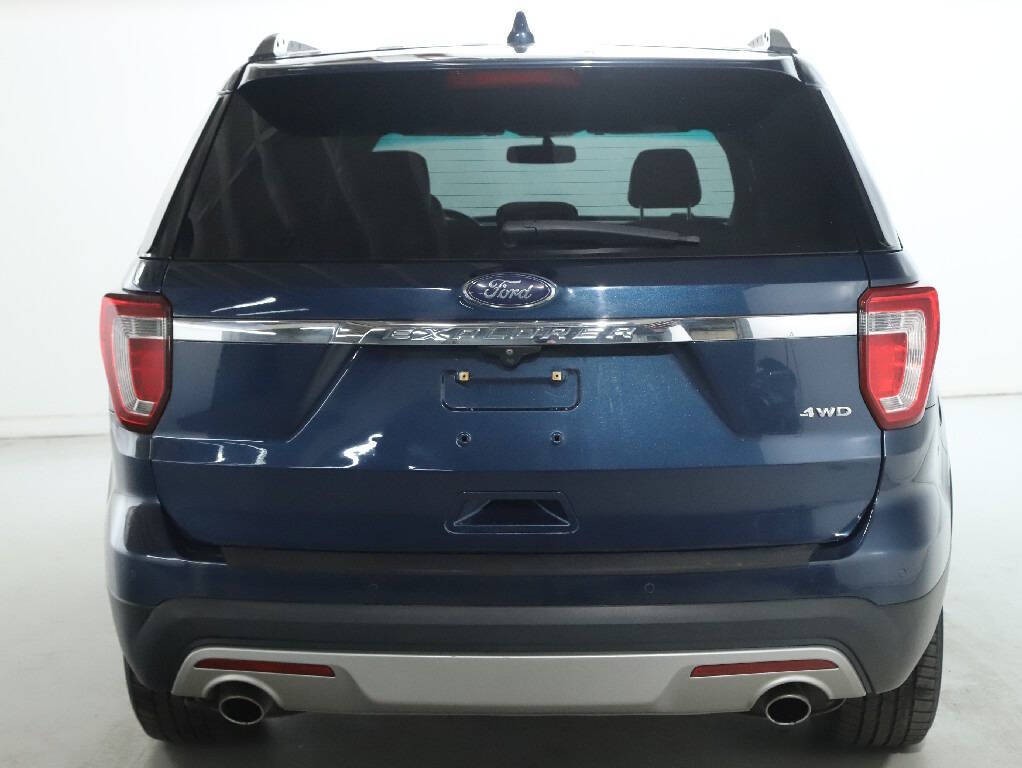 2016 Ford Explorer Image 45