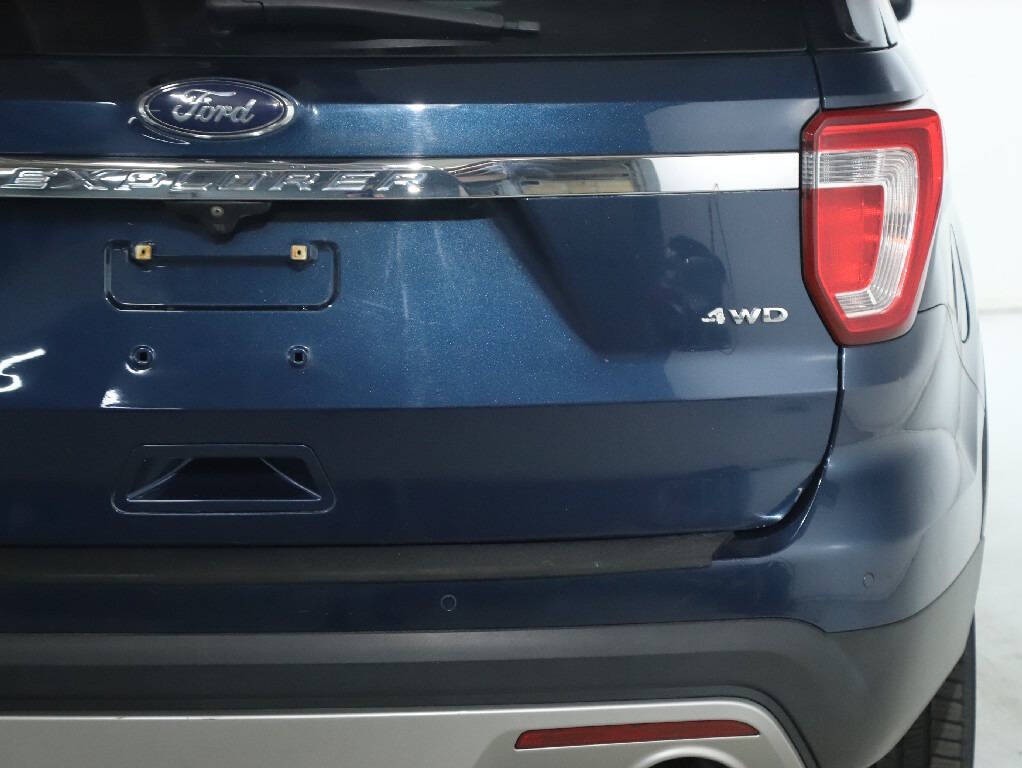2016 Ford Explorer Image 47