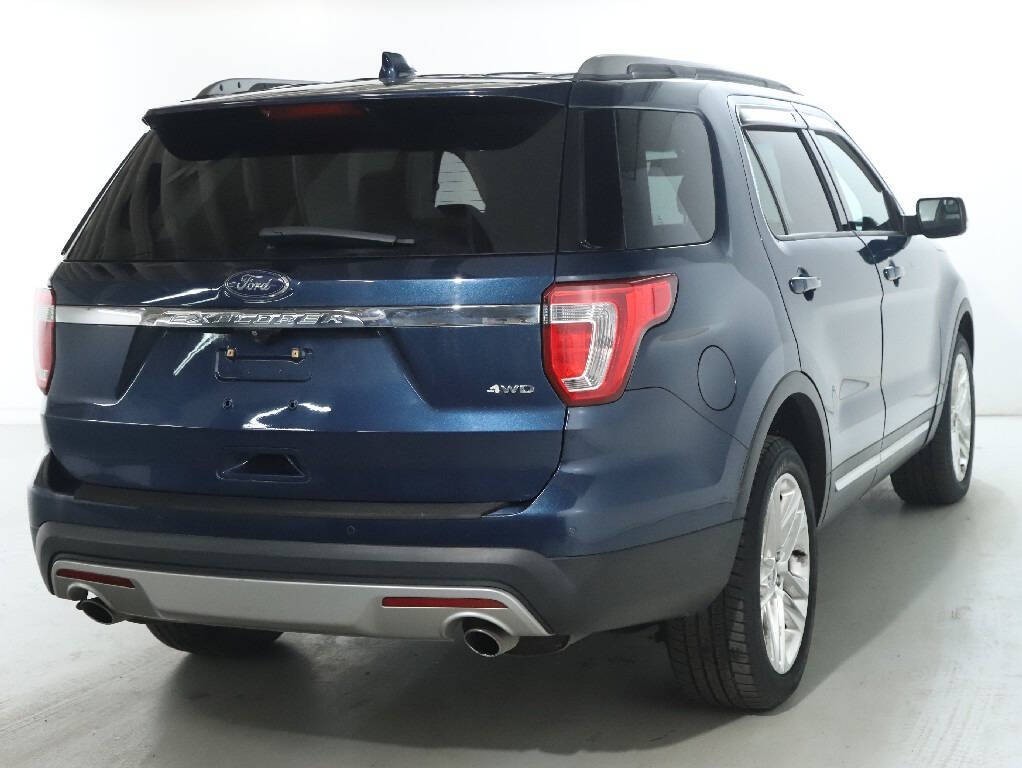 2016 Ford Explorer Image 49