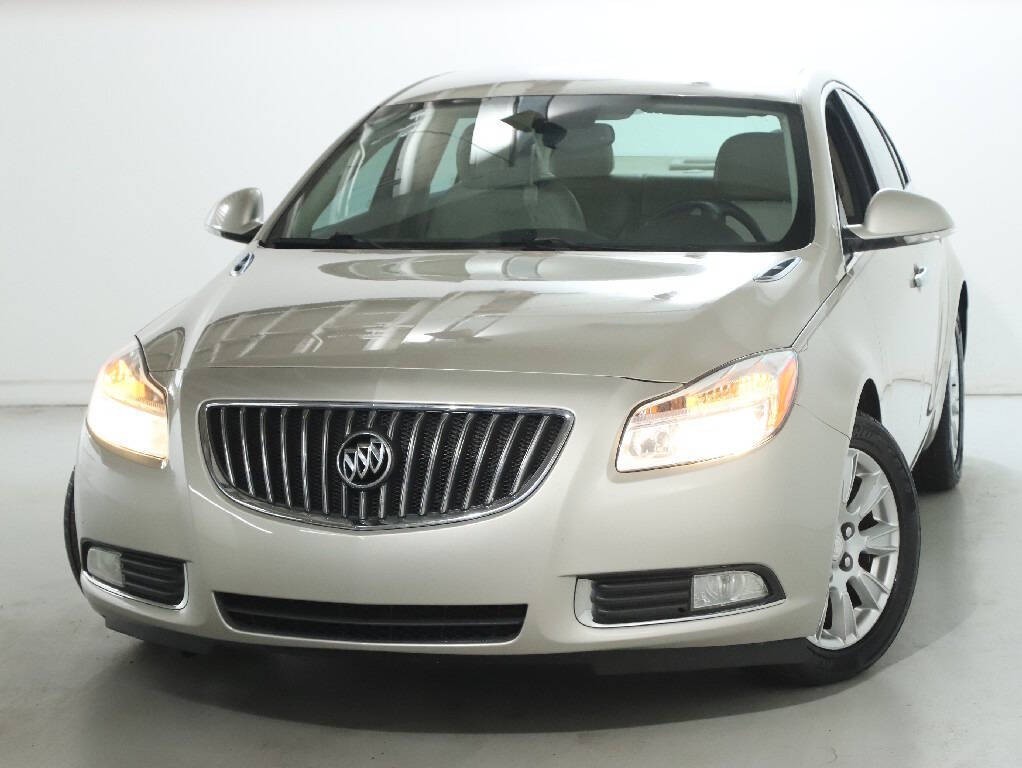2013 Buick Regal Image 3
