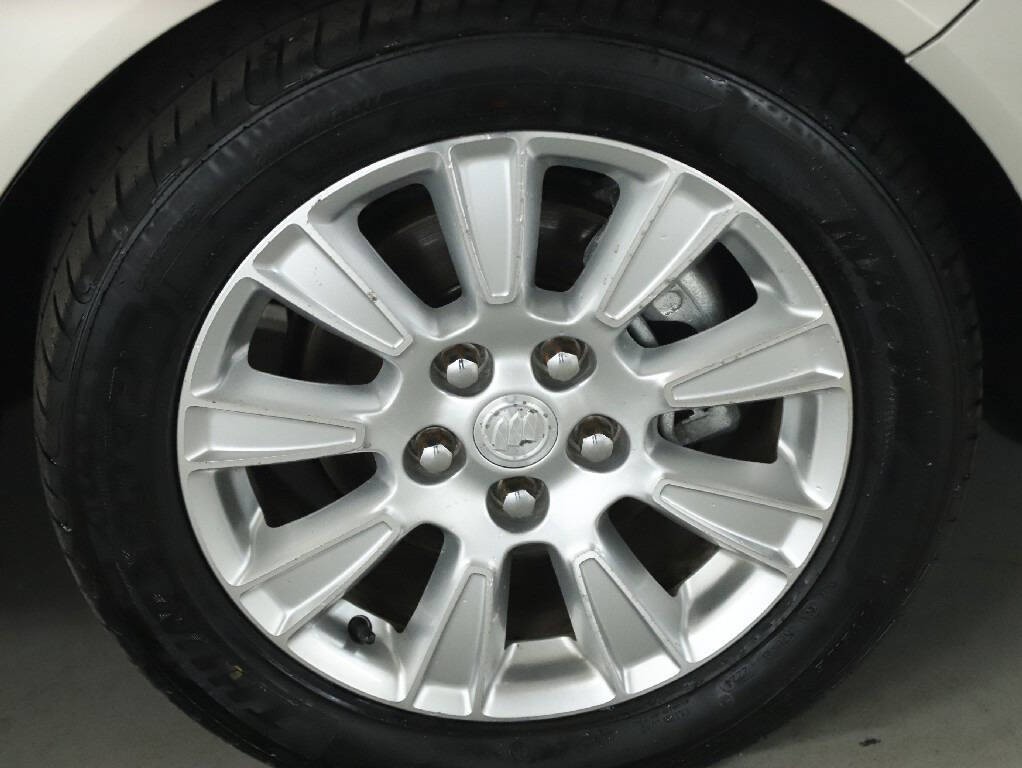 2013 Buick Regal Image 10