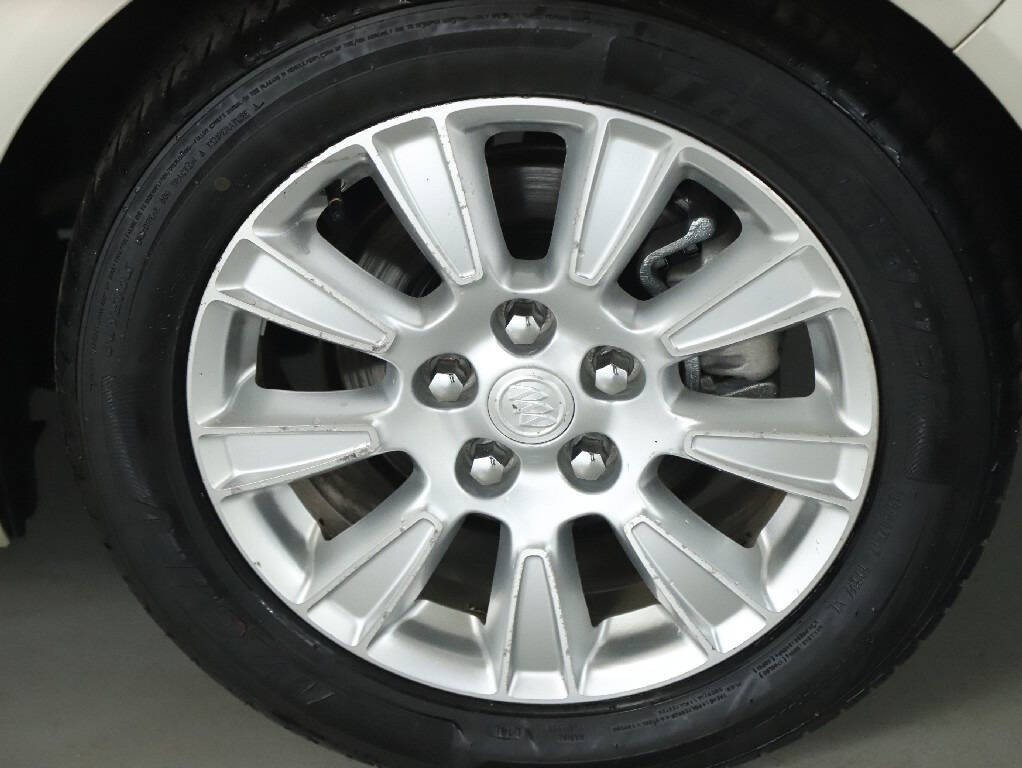 2013 Buick Regal Image 37