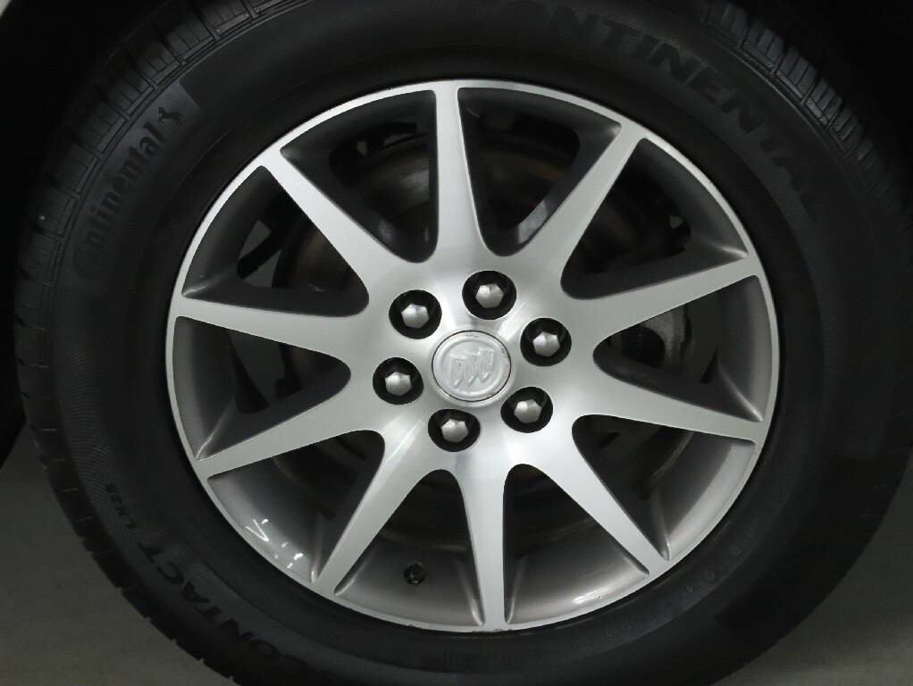 2015 Buick Enclave Image 38