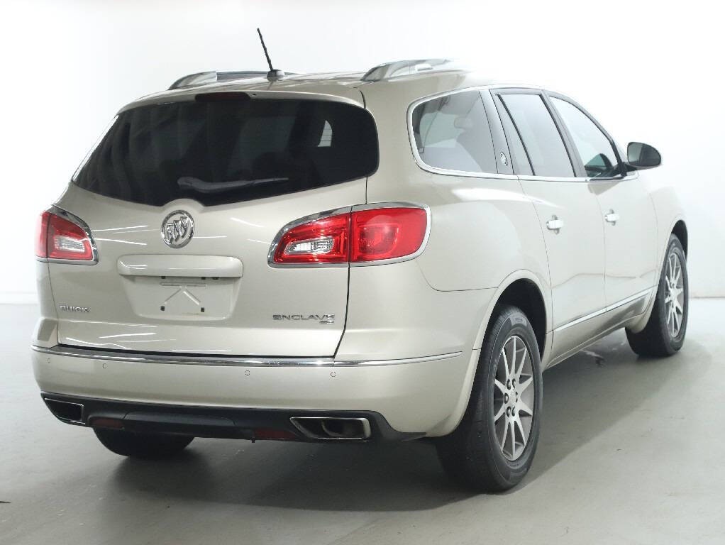 2015 Buick Enclave Image 45