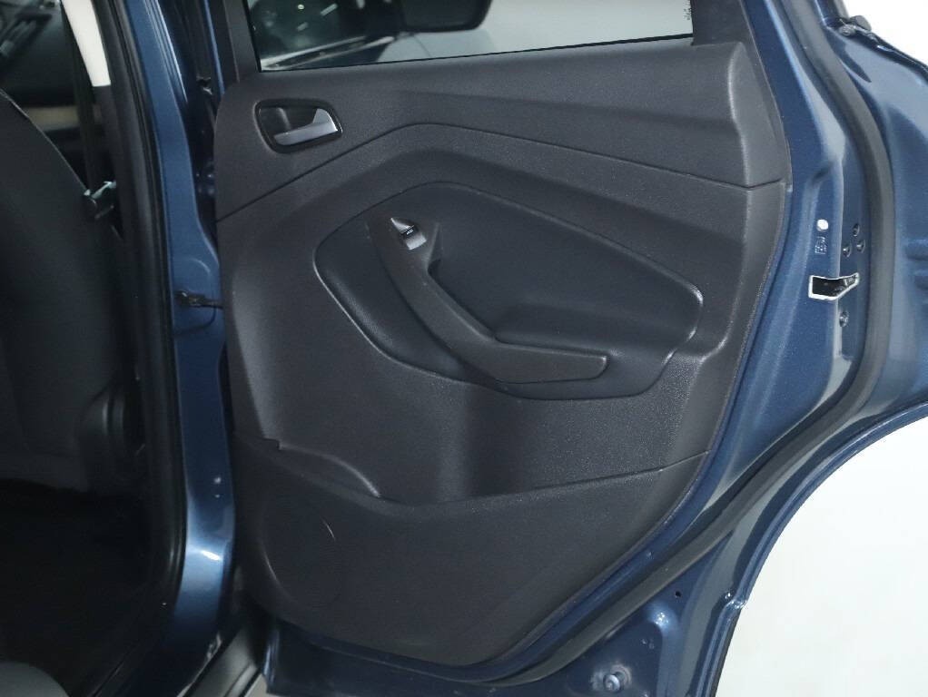 2018 Ford Escape Image 32