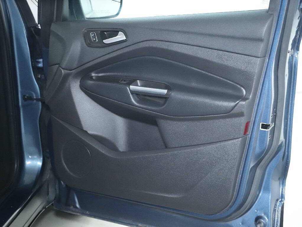 2018 Ford Escape Image 35