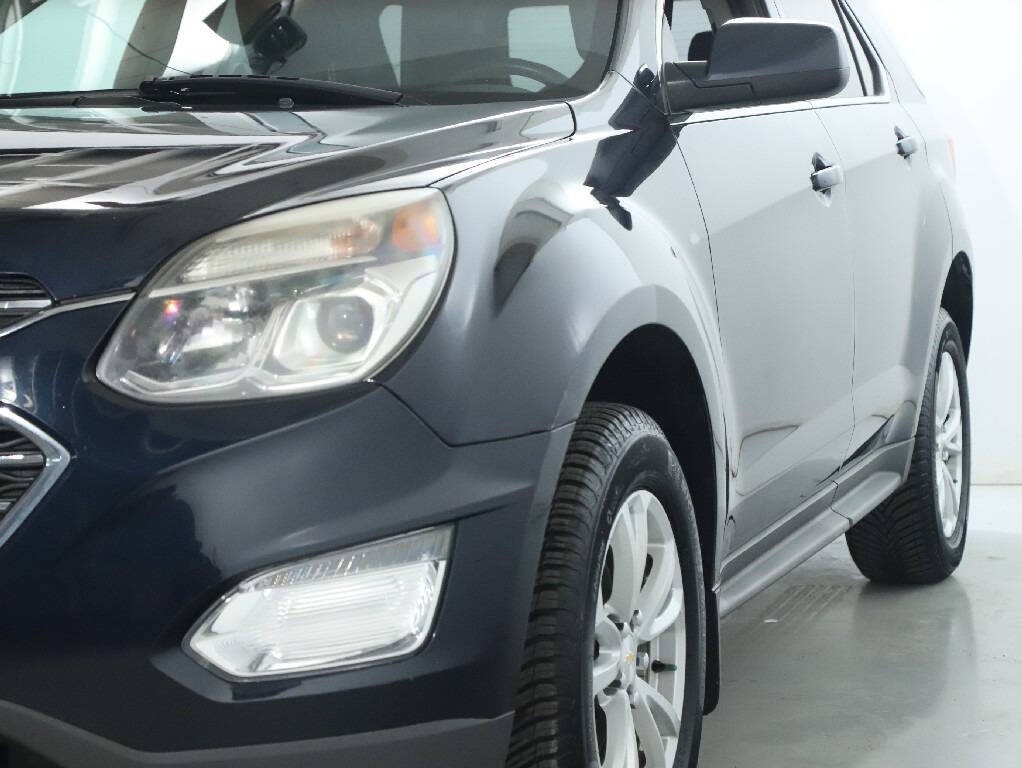 2017 Chevrolet Equinox Image 4