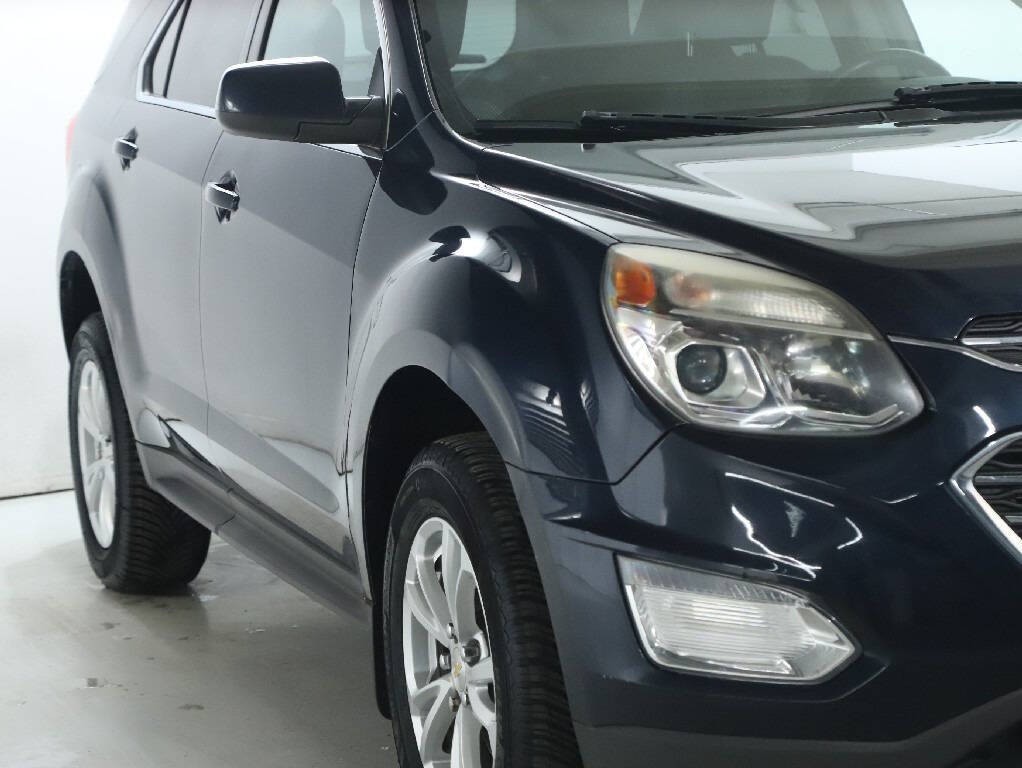 2017 Chevrolet Equinox Image 8