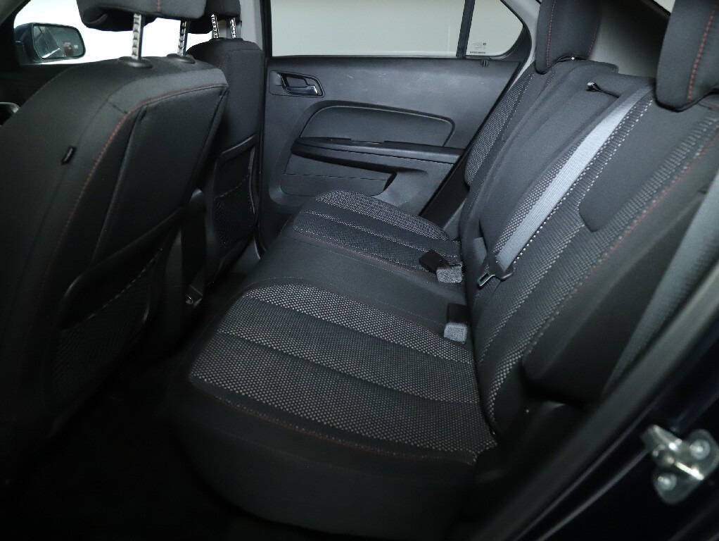 2017 Chevrolet Equinox Image 14