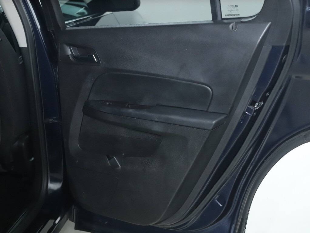 2017 Chevrolet Equinox Image 29