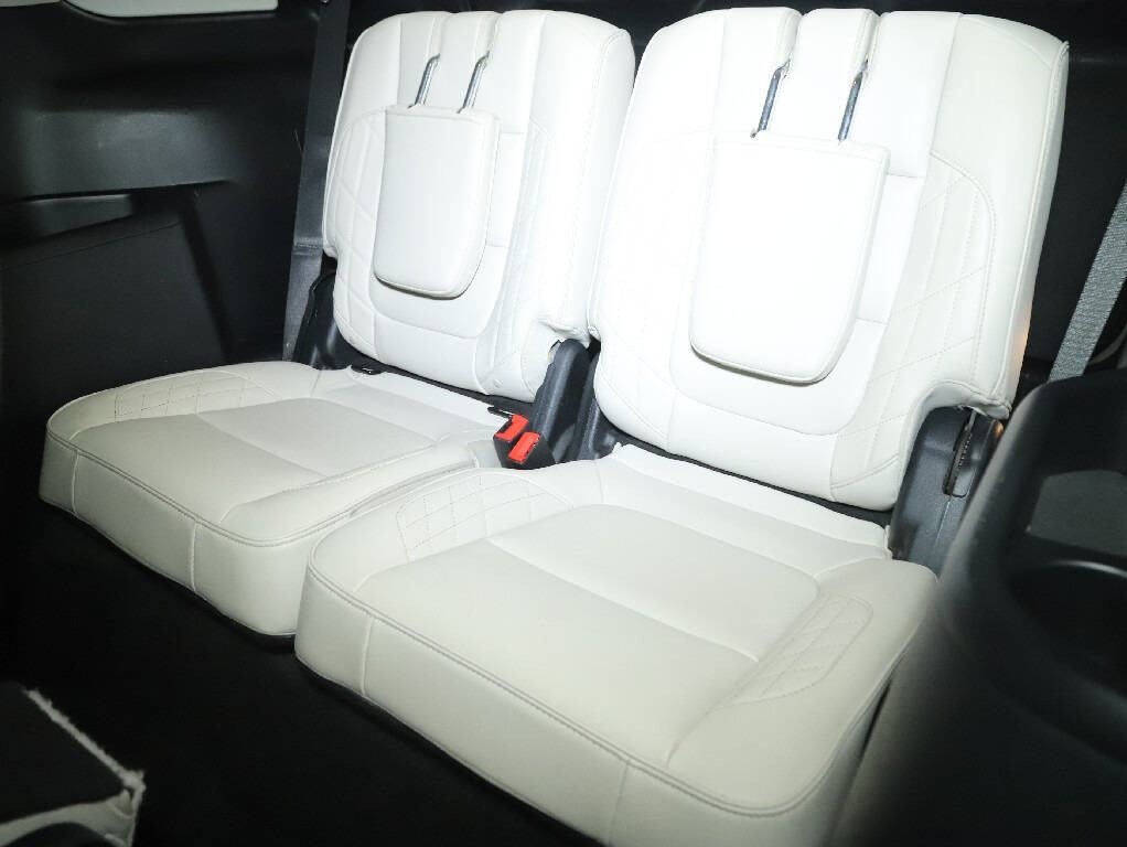 2017 Ford Explorer Image 14