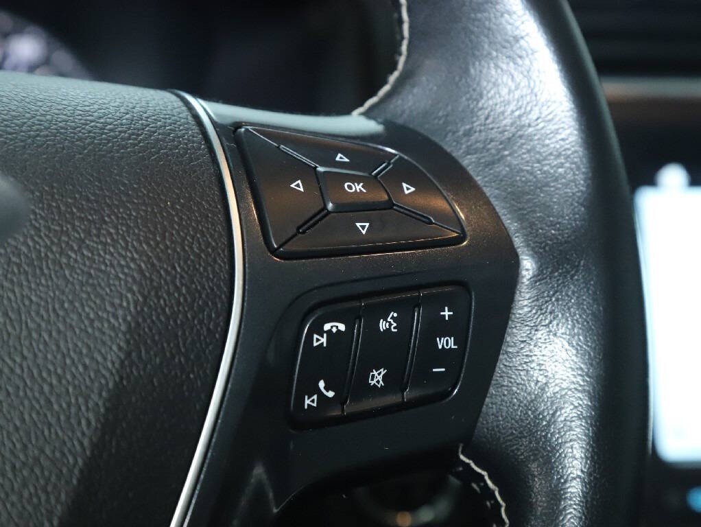 2017 Ford Explorer Image 25