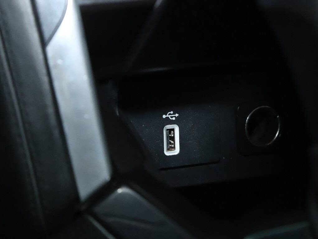 2017 Ford Explorer Image 29