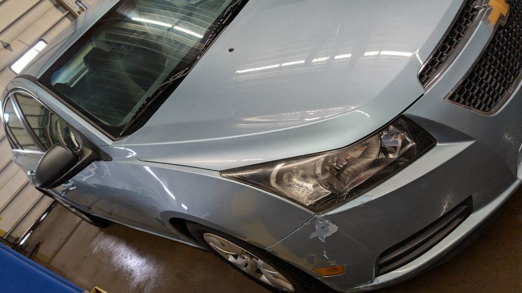 2012 Chevrolet Cruze Image 3