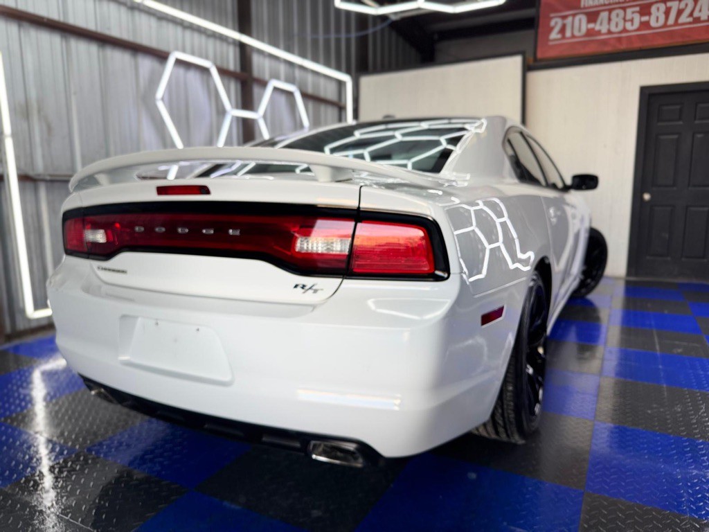 2012 Dodge Charger Image 16