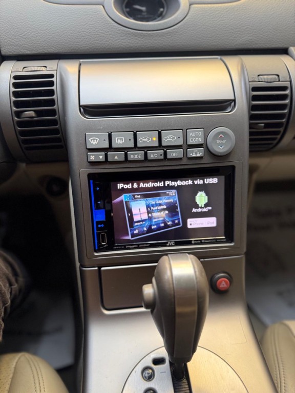 2004 INFINITI G35 Image 23