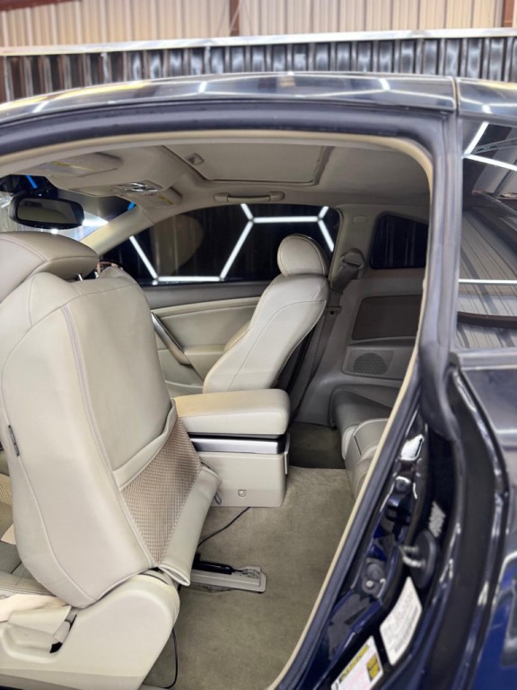 2004 INFINITI G35 Image 28