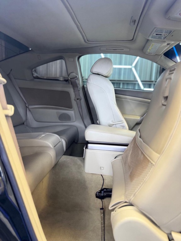 2004 INFINITI G35 Image 29