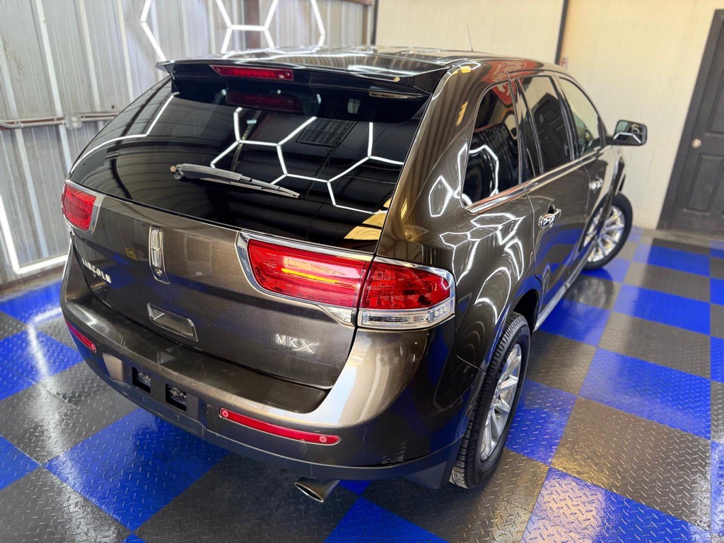 2011 Lincoln MKX Image 14