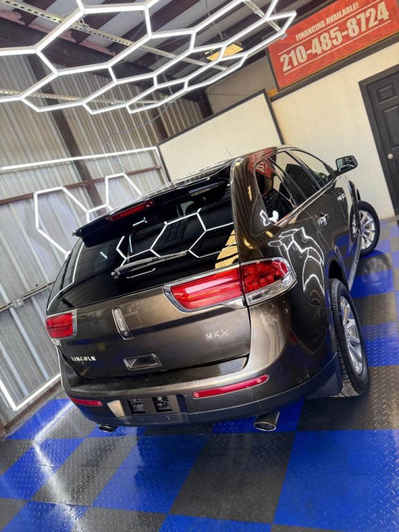 2011 Lincoln MKX Image 17