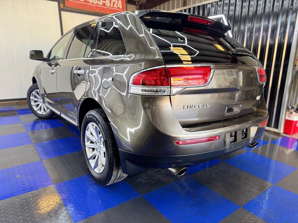 2011 Lincoln MKX Image 19