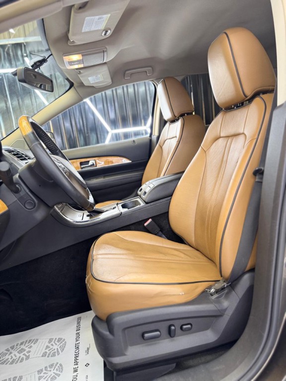 2011 Lincoln MKX Image 26
