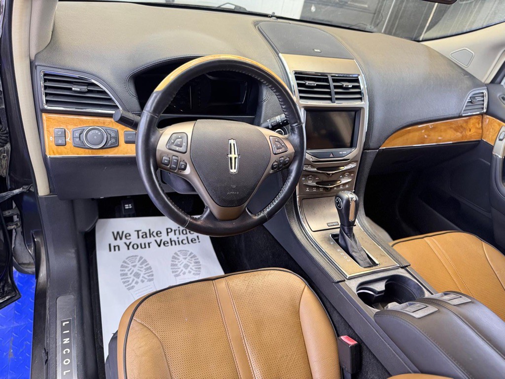 2011 Lincoln MKX Image 27