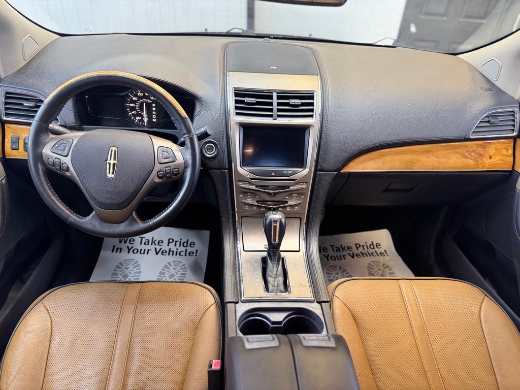 2011 Lincoln MKX Image 28