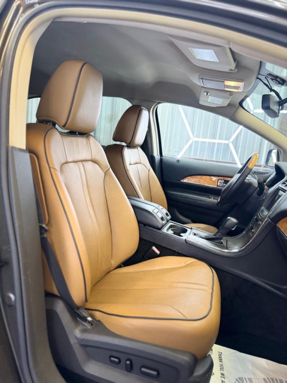 2011 Lincoln MKX Image 31
