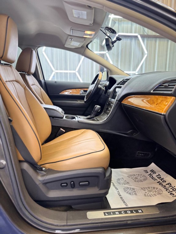 2011 Lincoln MKX Image 33