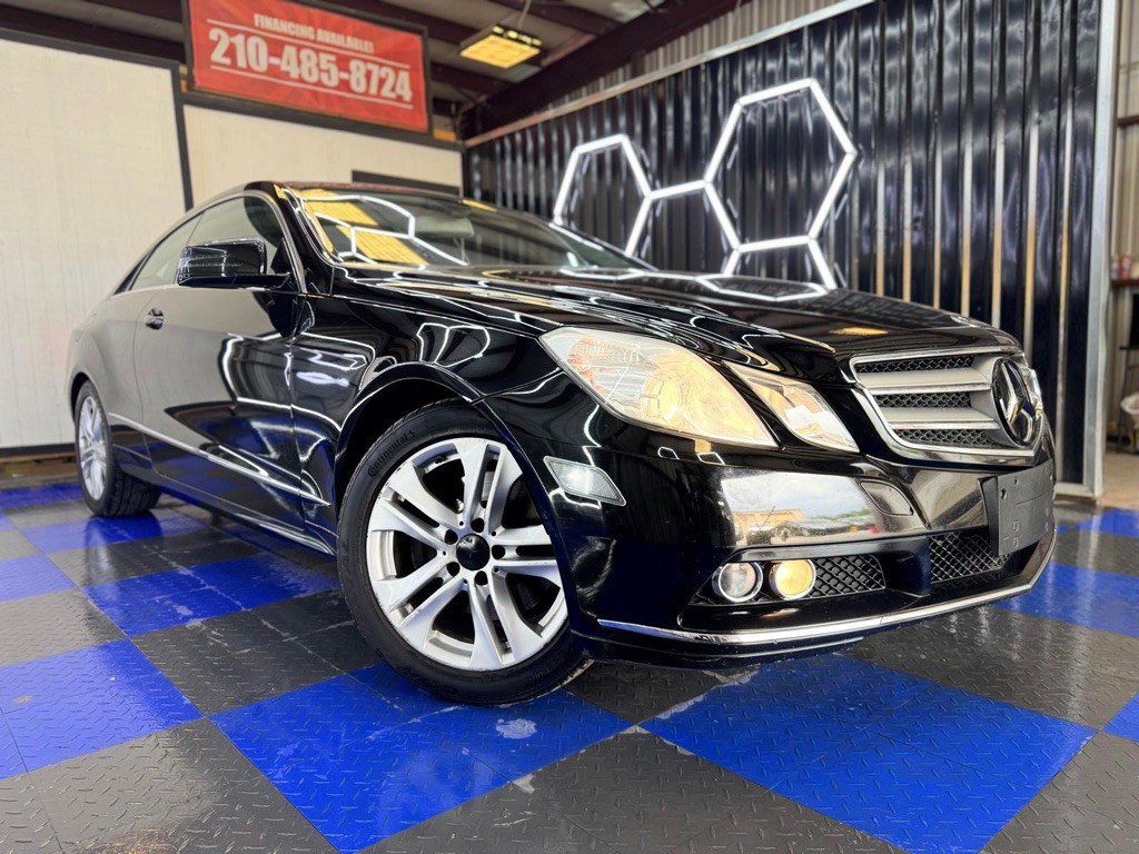 2010 Mercedes-Benz E-Class Image 11