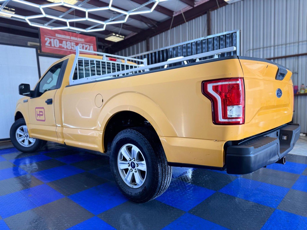 2017 Ford F-150 Image 25