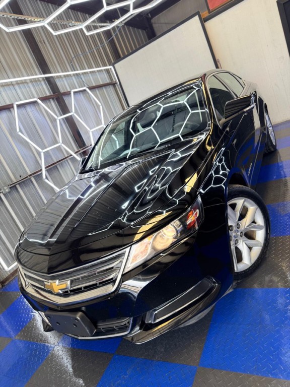 2015 Chevrolet Impala Image 2
