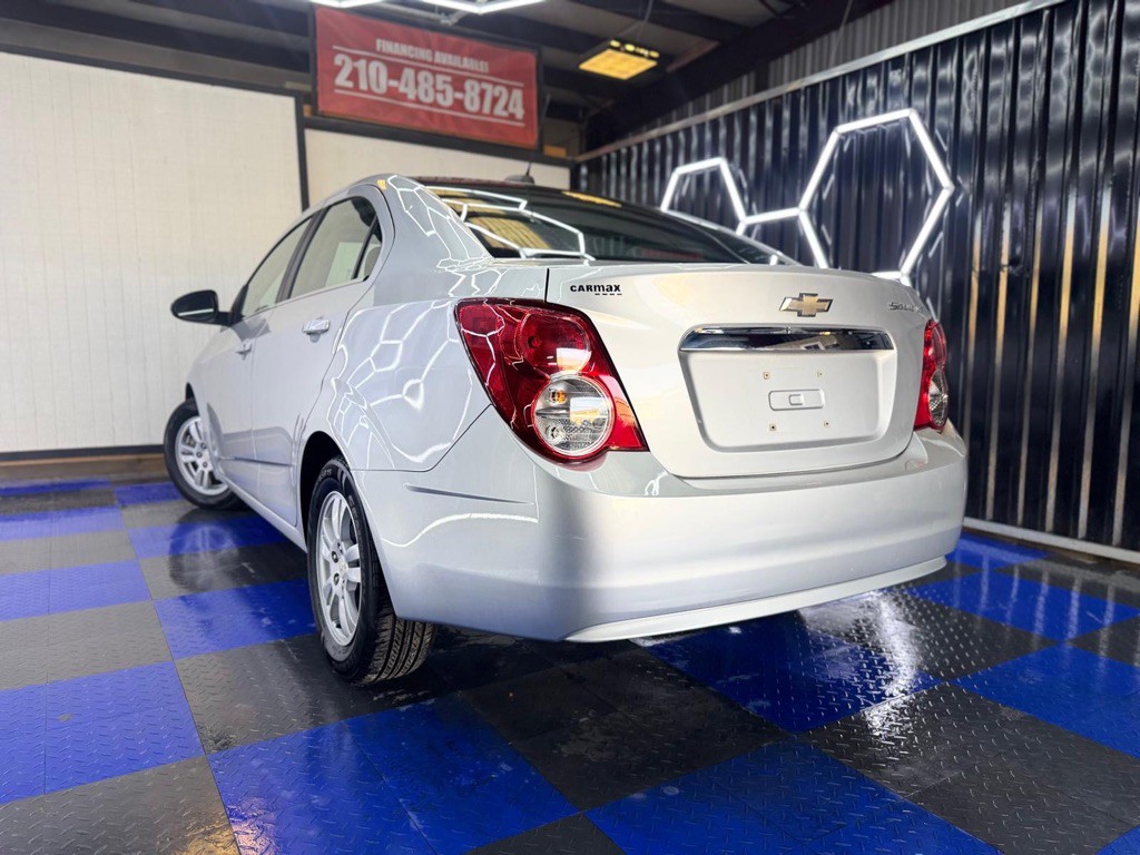 2015 Chevrolet Sonic Image 20