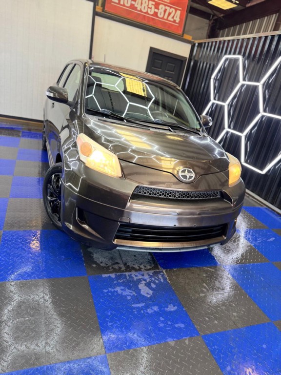 2011 Scion xD Image 2