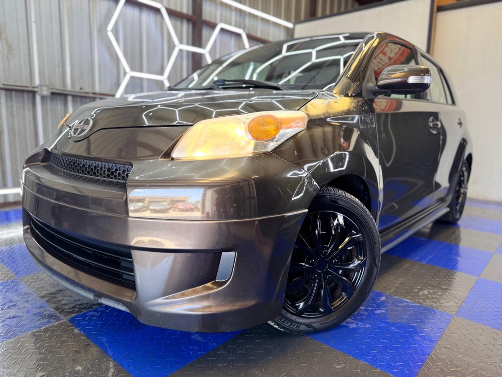 2011 Scion xD Image 8