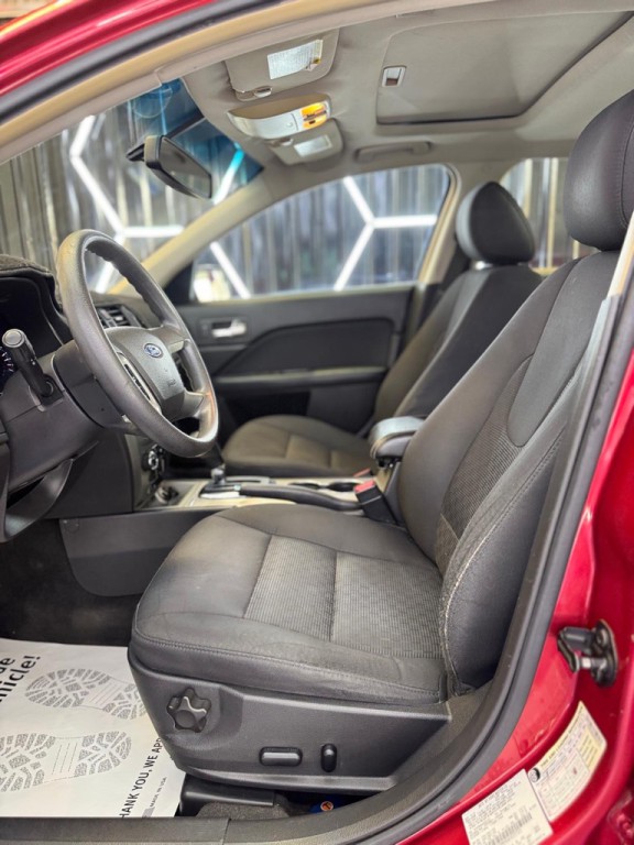 2012 Ford Fusion Image 31
