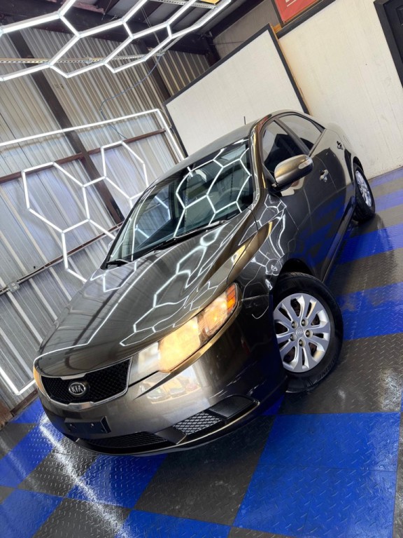 2010 Kia Forte Image 1