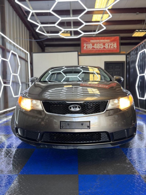 2010 Kia Forte Image 6