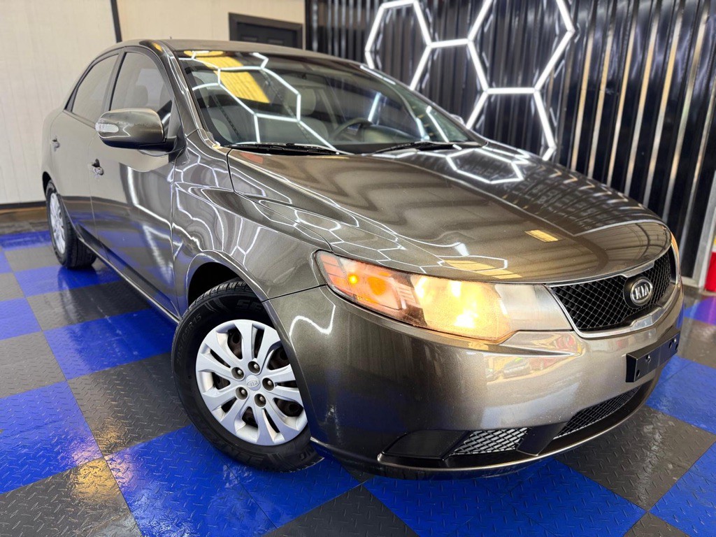 2010 Kia Forte Image 8