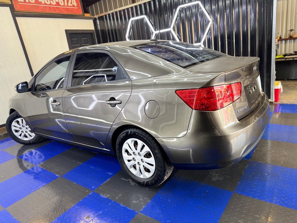 2010 Kia Forte Image 19