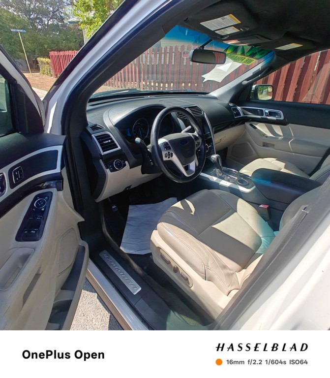 2013 Ford Explorer Image 6