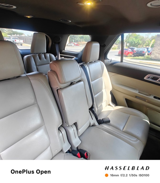 2013 Ford Explorer Image 11