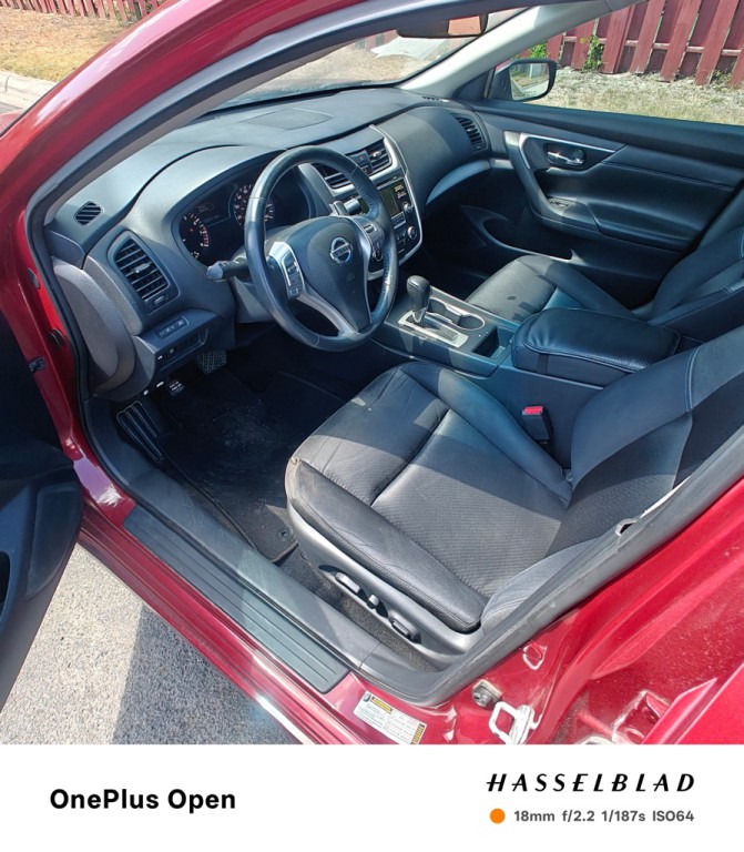 2017 Nissan Altima Image 7