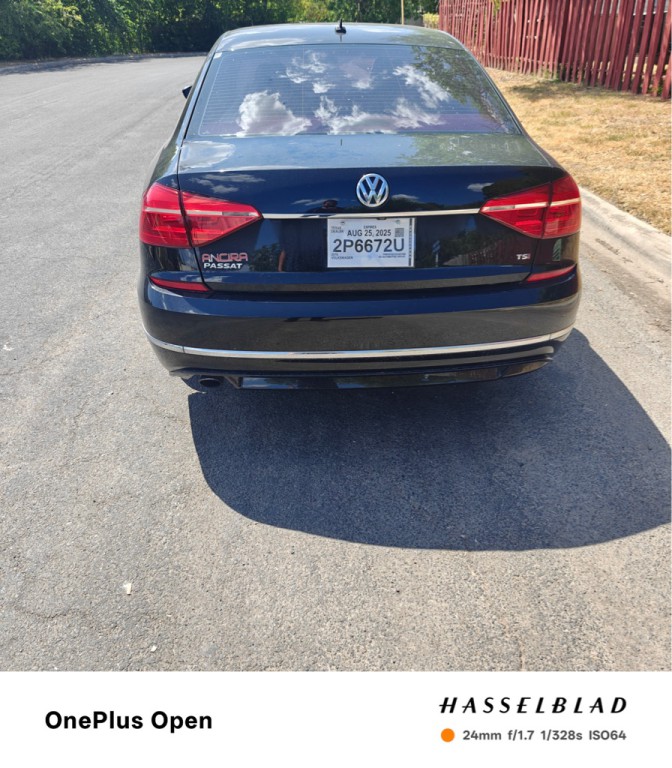2016 Volkswagen Passat Image 5