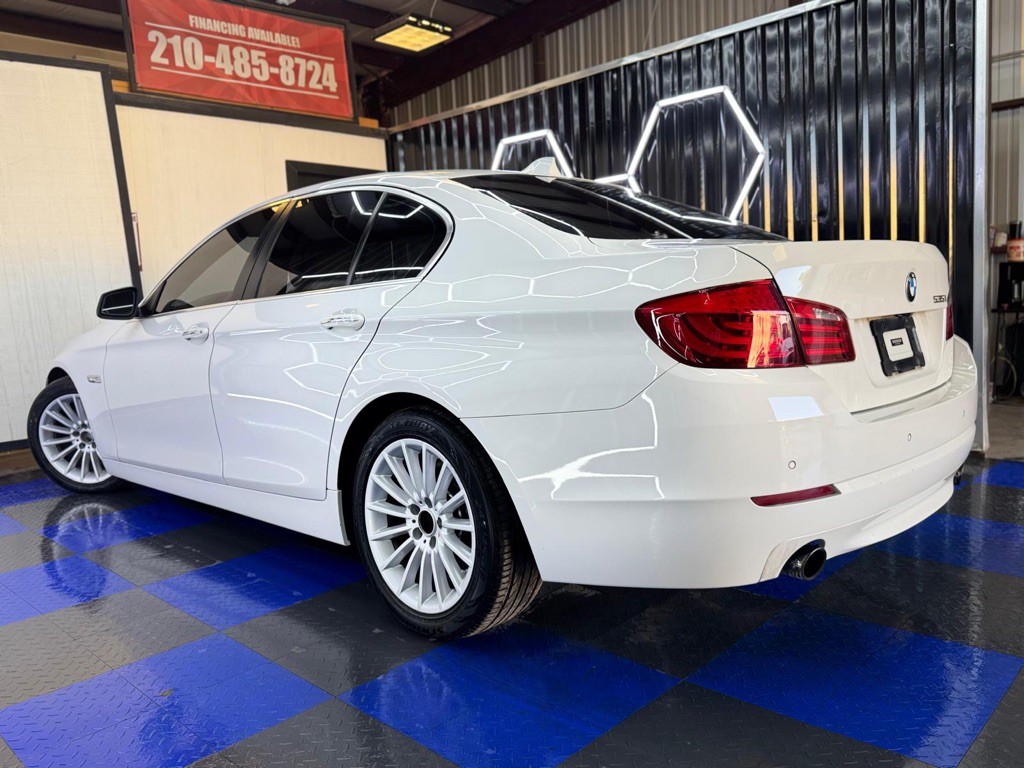 2012 BMW 5 Series Image 26