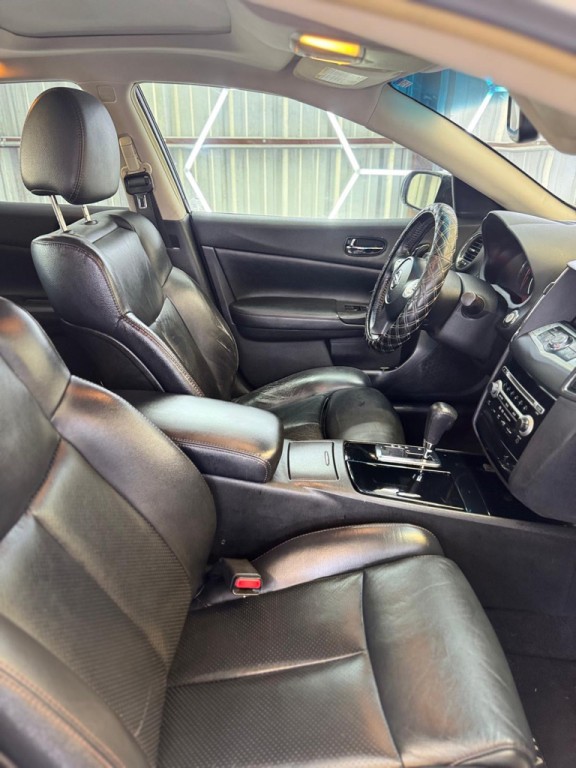 2010 Nissan Maxima Image 38