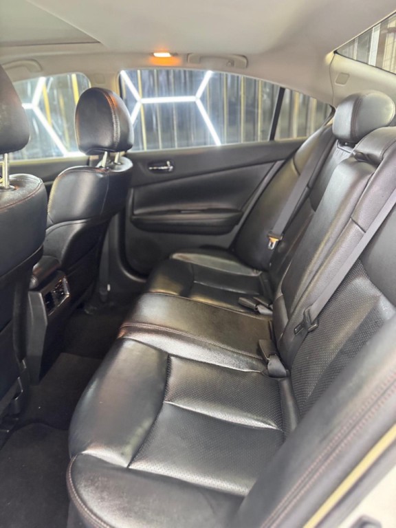 2010 Nissan Maxima Image 42