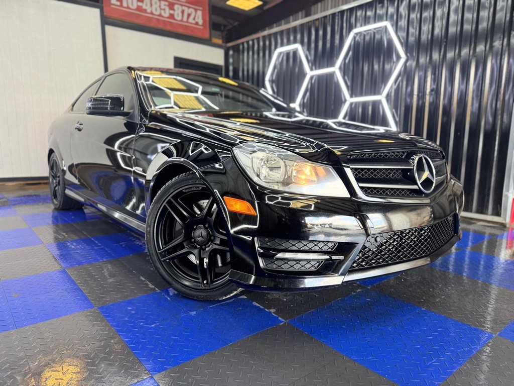 2013 Mercedes-Benz C-Class Image 5