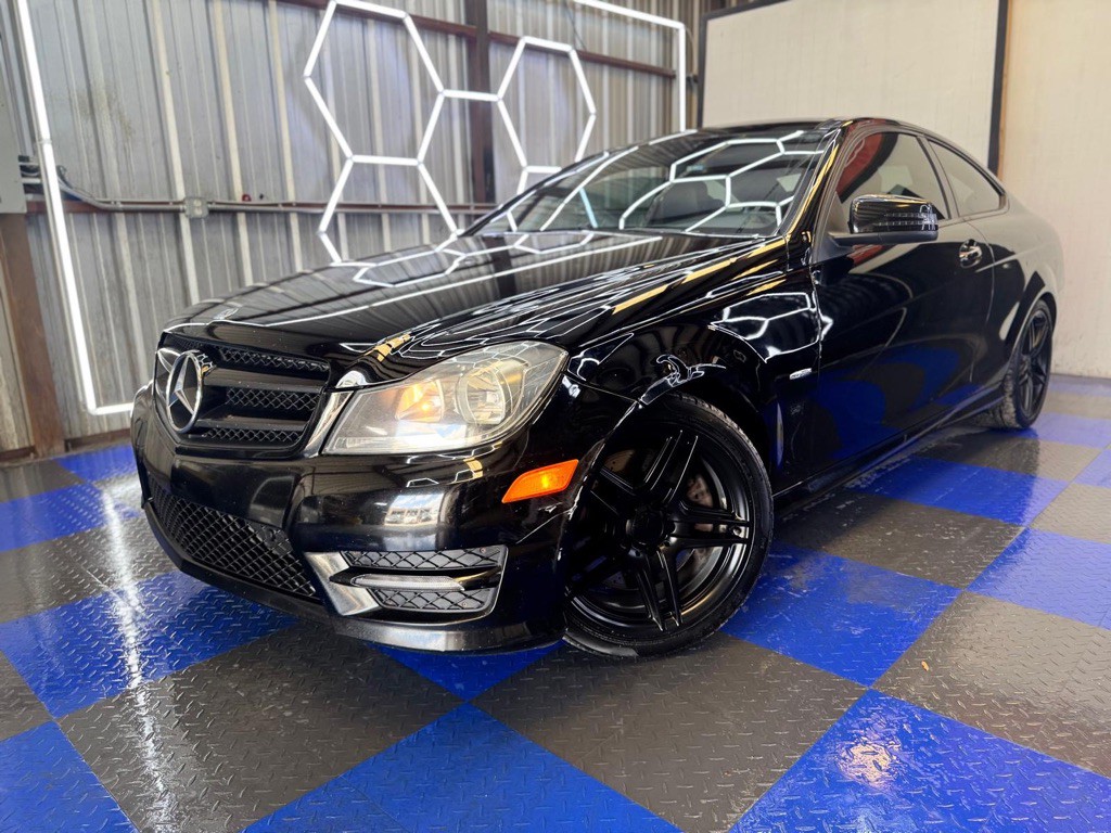 2013 Mercedes-Benz C-Class Image 16